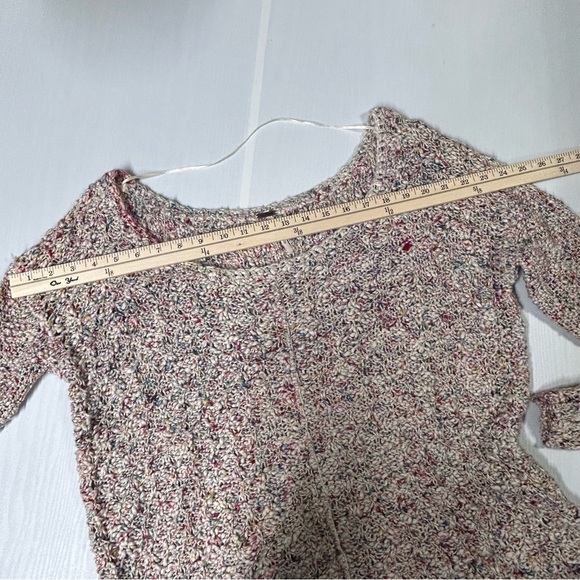 Free People Oversized Multi-Color Crochet Sweater Size XS - Picture 9 of 13